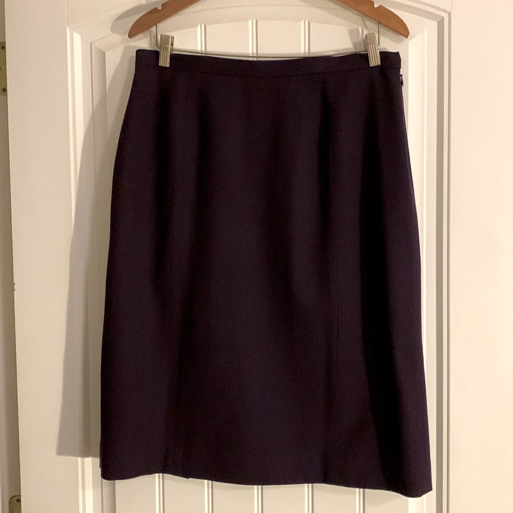 Gorgeous 3-piece Talbots fully-lined suit, Jacket, slacks & skirt  14 - burgundy - Picture 6 of 9